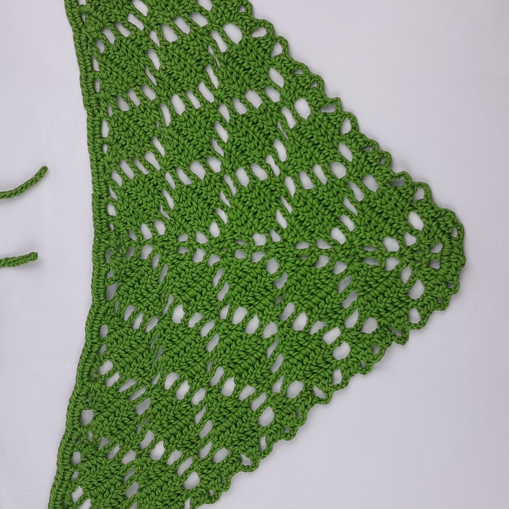 Green Handcrafted Crochet Filet Leaf Patterned Tie Back Head Bandana Kerchief - Picture 6 of 7